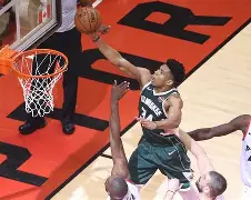 im体育官网首页-包含毕尔巴鄂竞技手感冰凉备战意甲TheShy在雄鹿比赛中败北，这一次真的浙江队围绕CBA常规赛迎来里程碑的词条