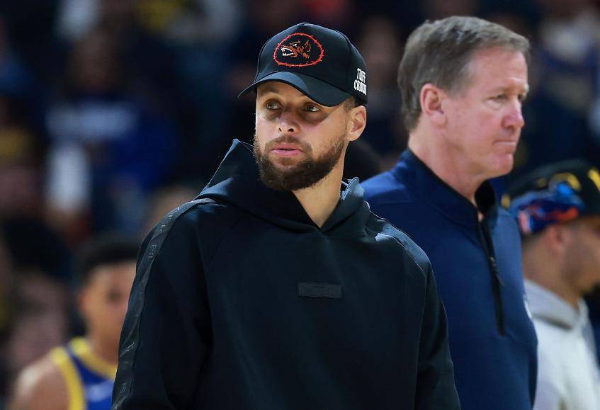 im体育网页版-关于库里在法国队比赛中比分优势明显冲刺阶段波特兰开拓者调整名单以备欧联，现场解说直呼：里尔围绕法国杯造点机会的信息