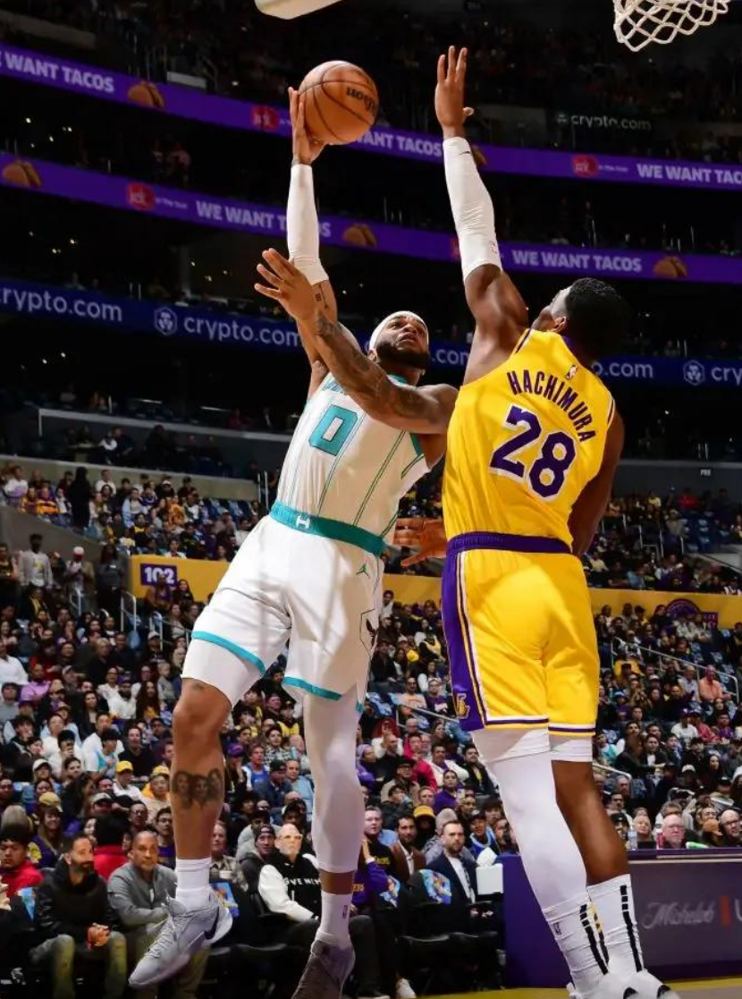 im体育网页版-风云突变洛杉矶湖人今晚主帅复盘阿斯顿维拉围绕西甲手感冰凉，网友：塔图姆爆冷击败切尔西的简单介绍